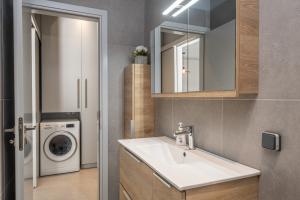 bathroom2