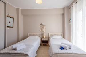 bedroom-twin-beds