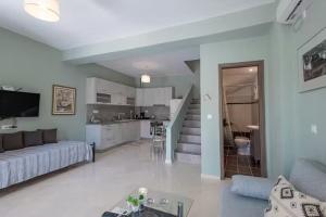 kitchen-livingroom